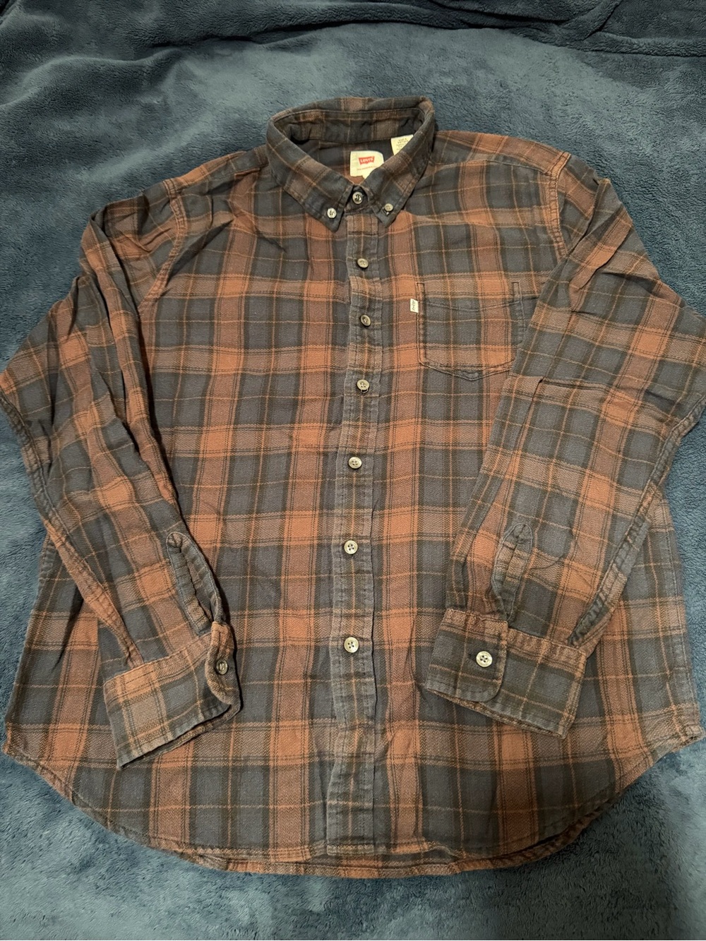 Levi's Men's Rust and Slate Plaid Button-Down Shirt